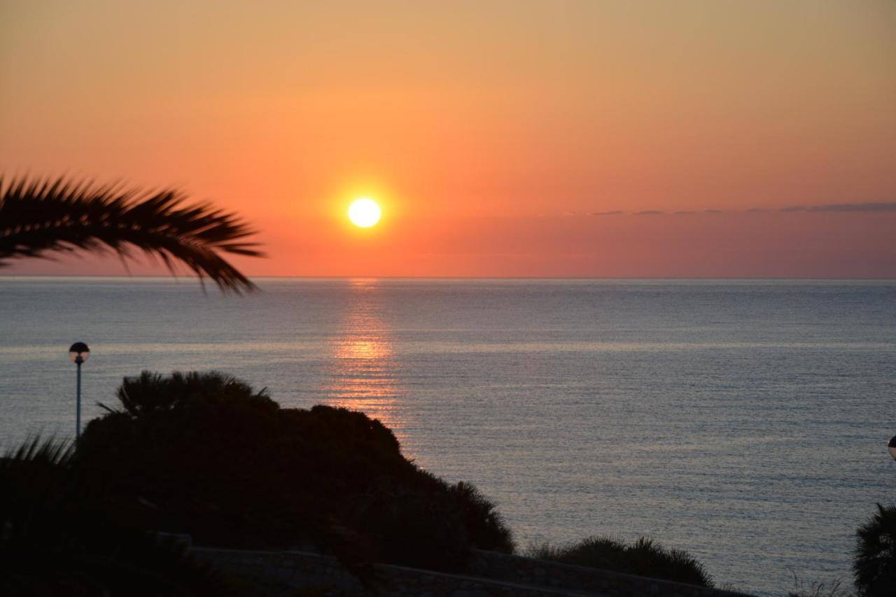 Apartamento Del Nino Campoamor Exteriör bild